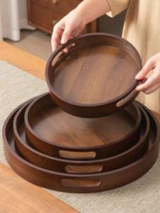 Round wooden tray 