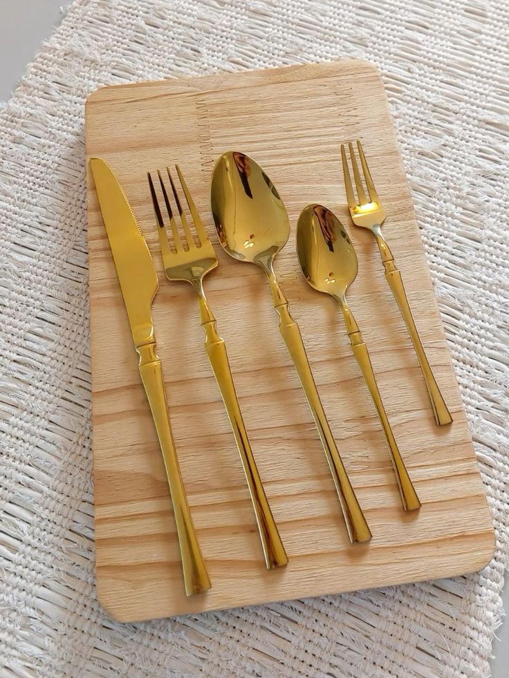 Premium Stainless Steel Cutlery Set – Modern Flatware for Hotels & Restaurants 2