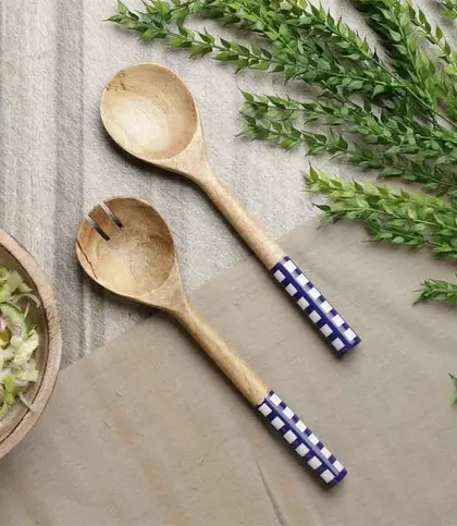 Natural Wooden Salad Servers with Blue & White Checkered Handles – Set of 2
