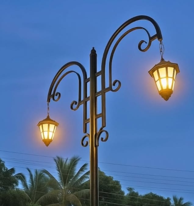 Pole light  3
