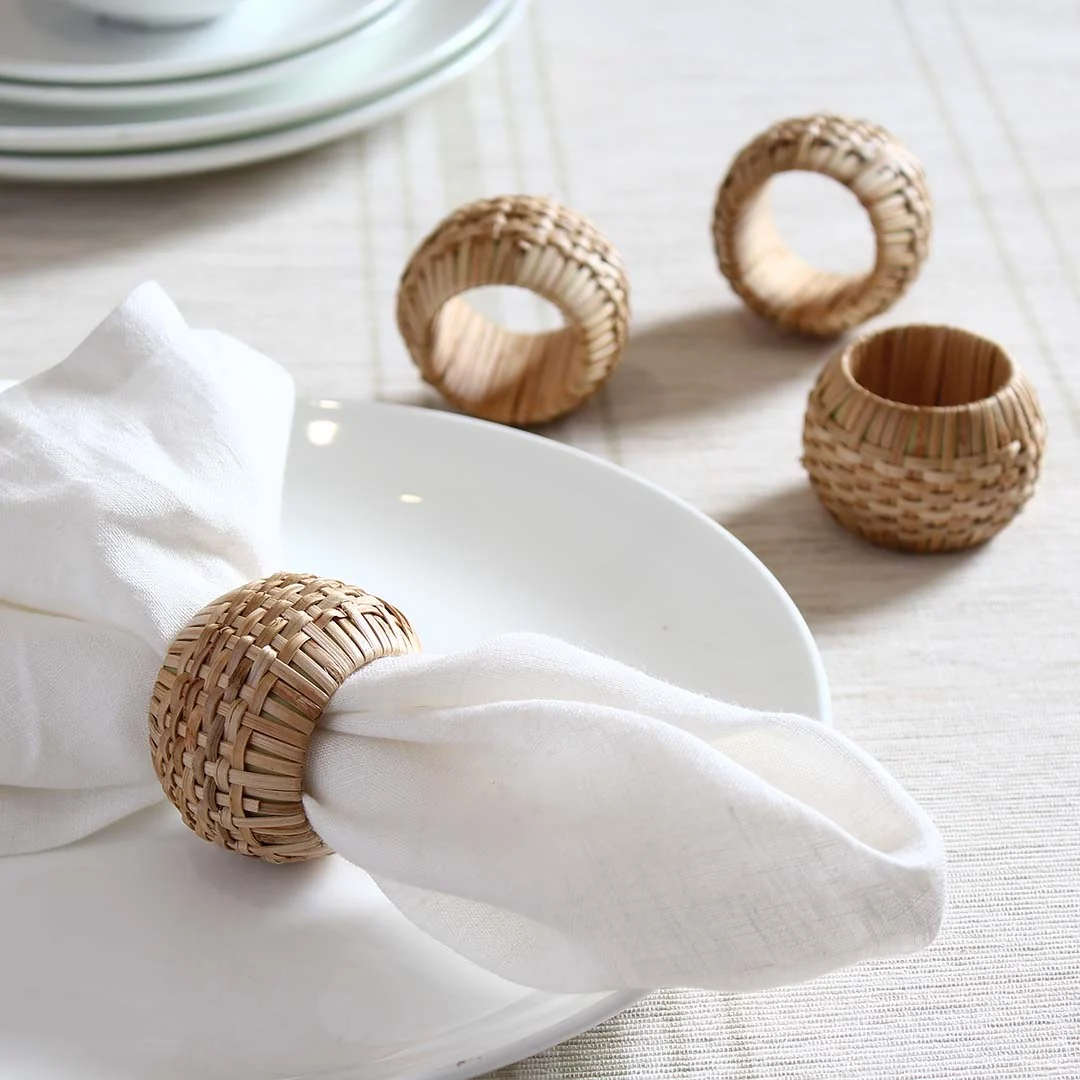 Set of 4 Rattan Woven Napkin Rings – Natural 4