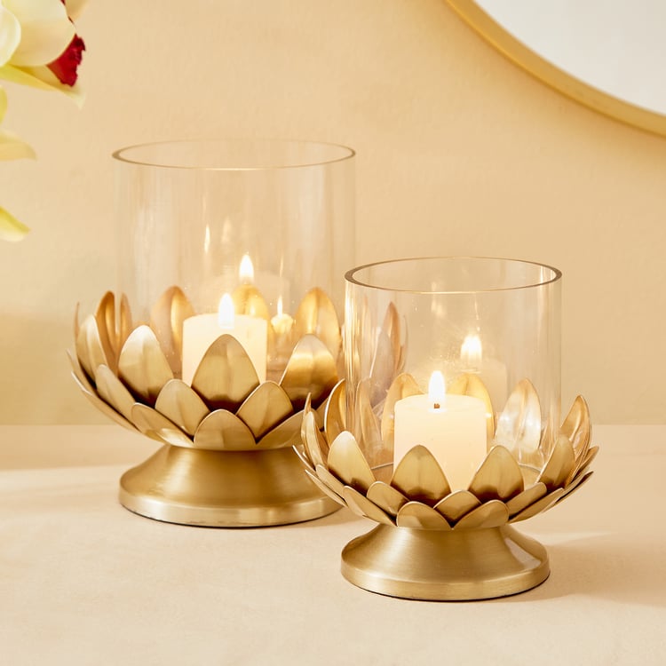 Decorative Gold Lotus Candle Holder Set